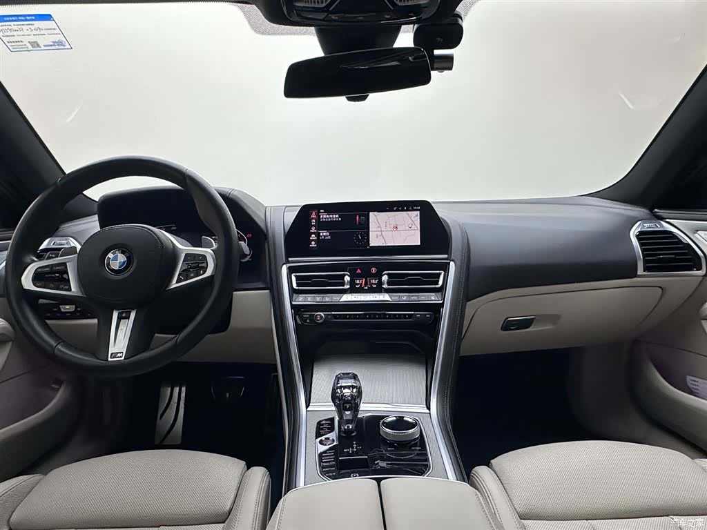 BMW 8 Series, 2020 7