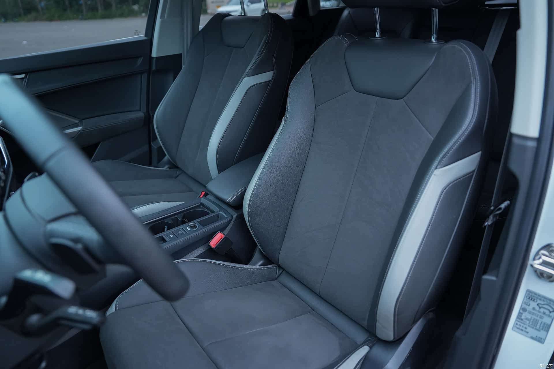 Audi Q3, 2022 14