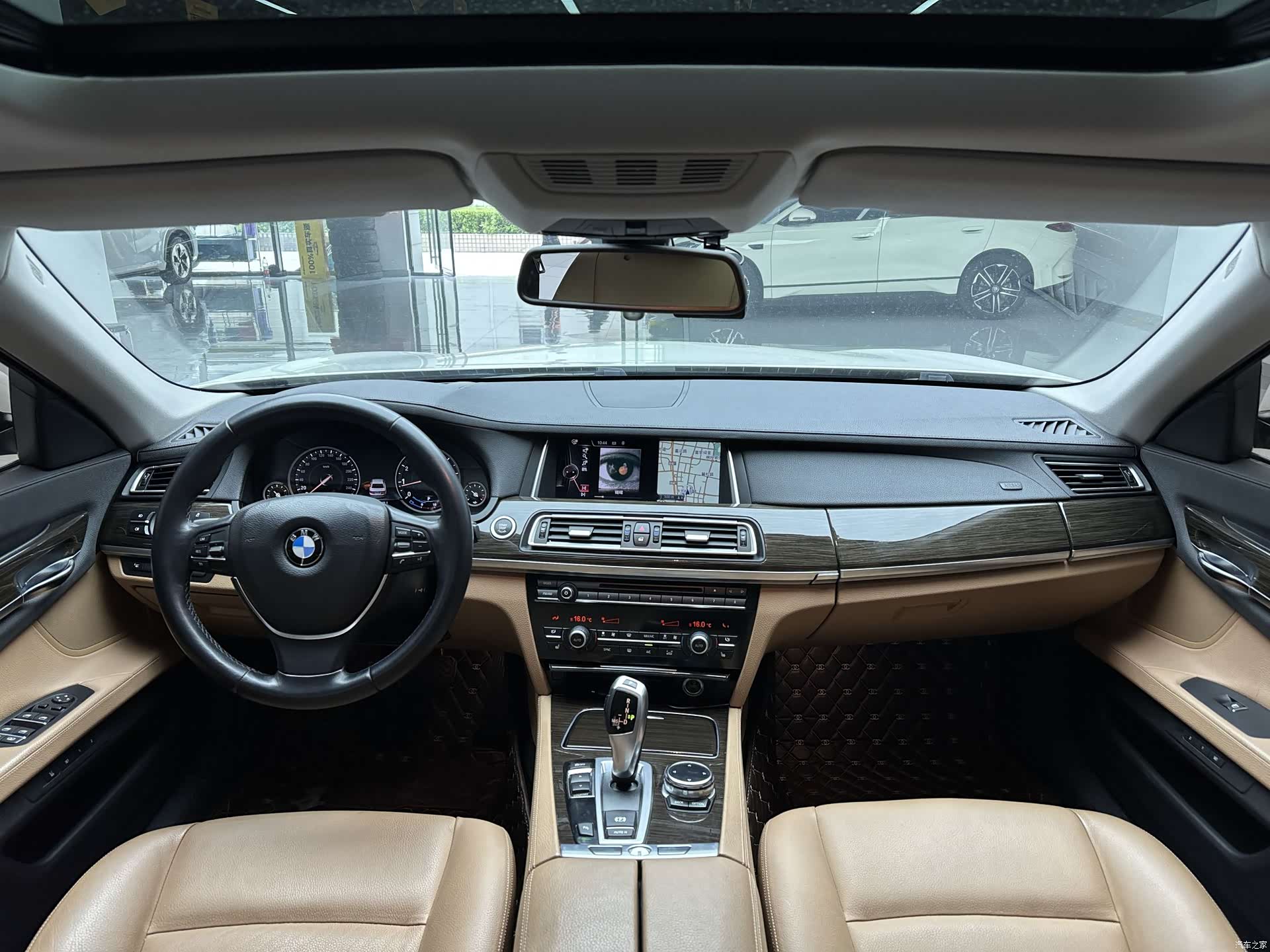BMW 7 Series, 2014 9