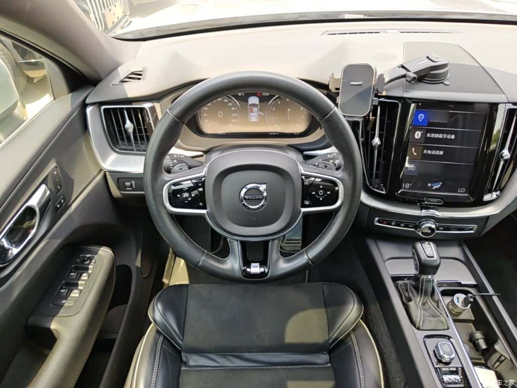 Volvo XC60, 2018 7