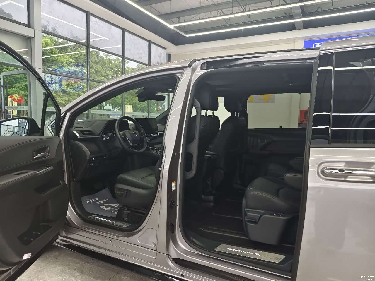 Toyota Sienna, 2023 8
