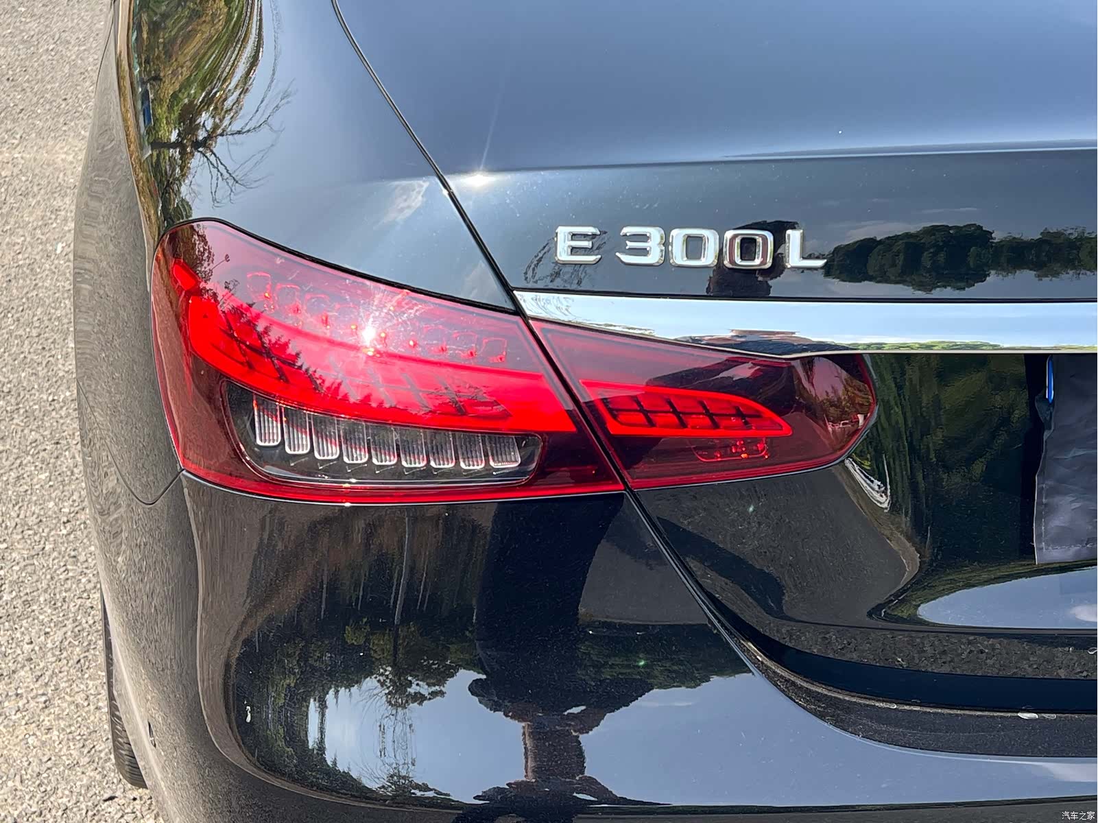 Mercedes-Benz E-Class, 2023 11