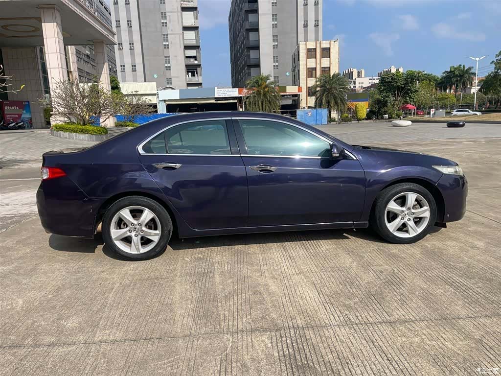 Honda Spirior, 2010 4