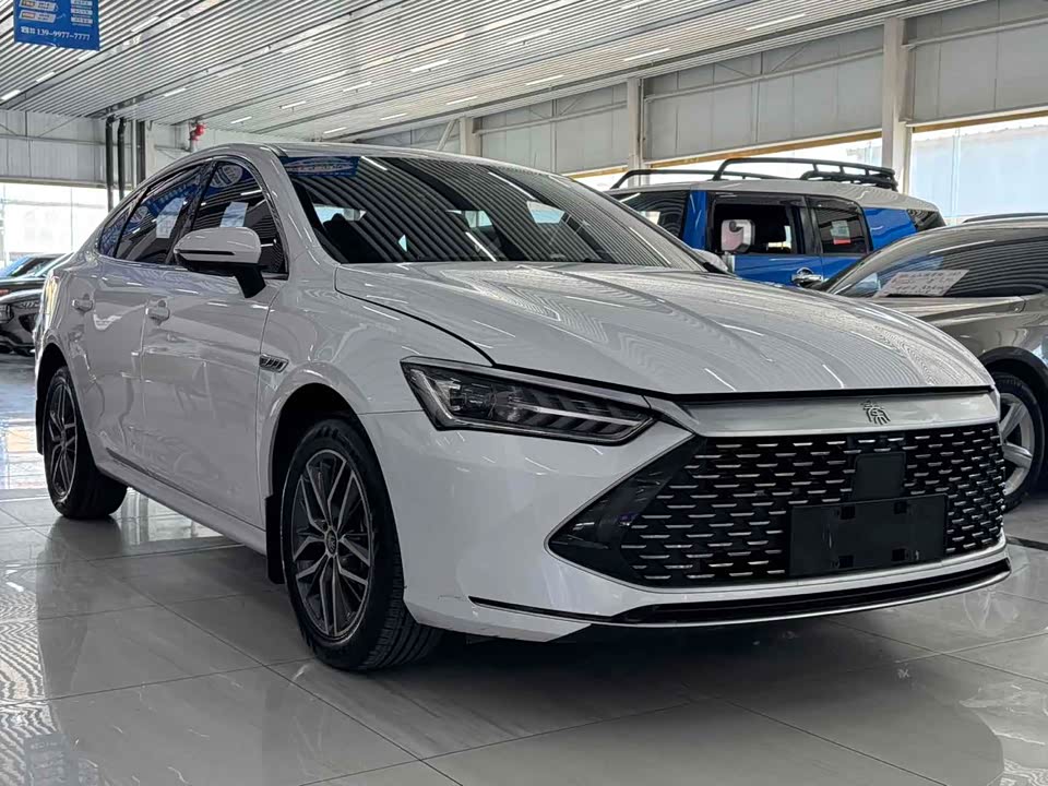 BYD Qin Yuan BYD Qin Yuan