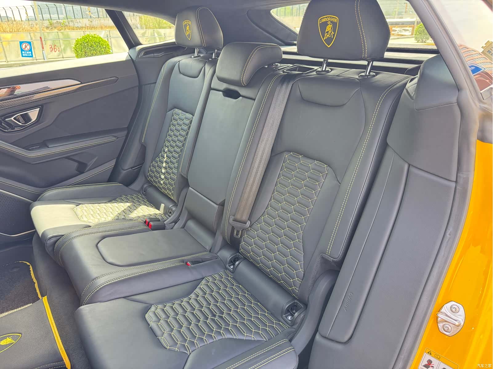 Lamborghini Urus, 2021 13