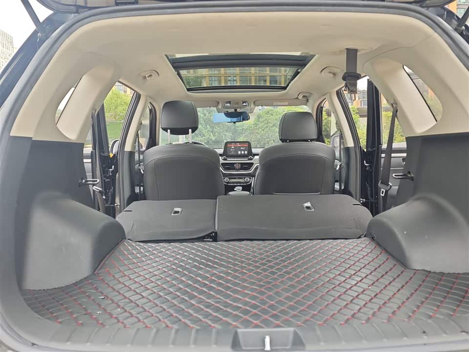 Kia Smart running