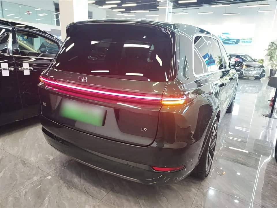 Li Auto Ideal L9