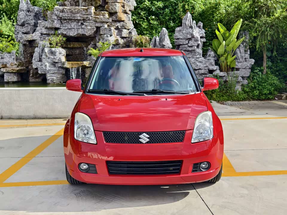Suzuki Swift Suzuki Swift