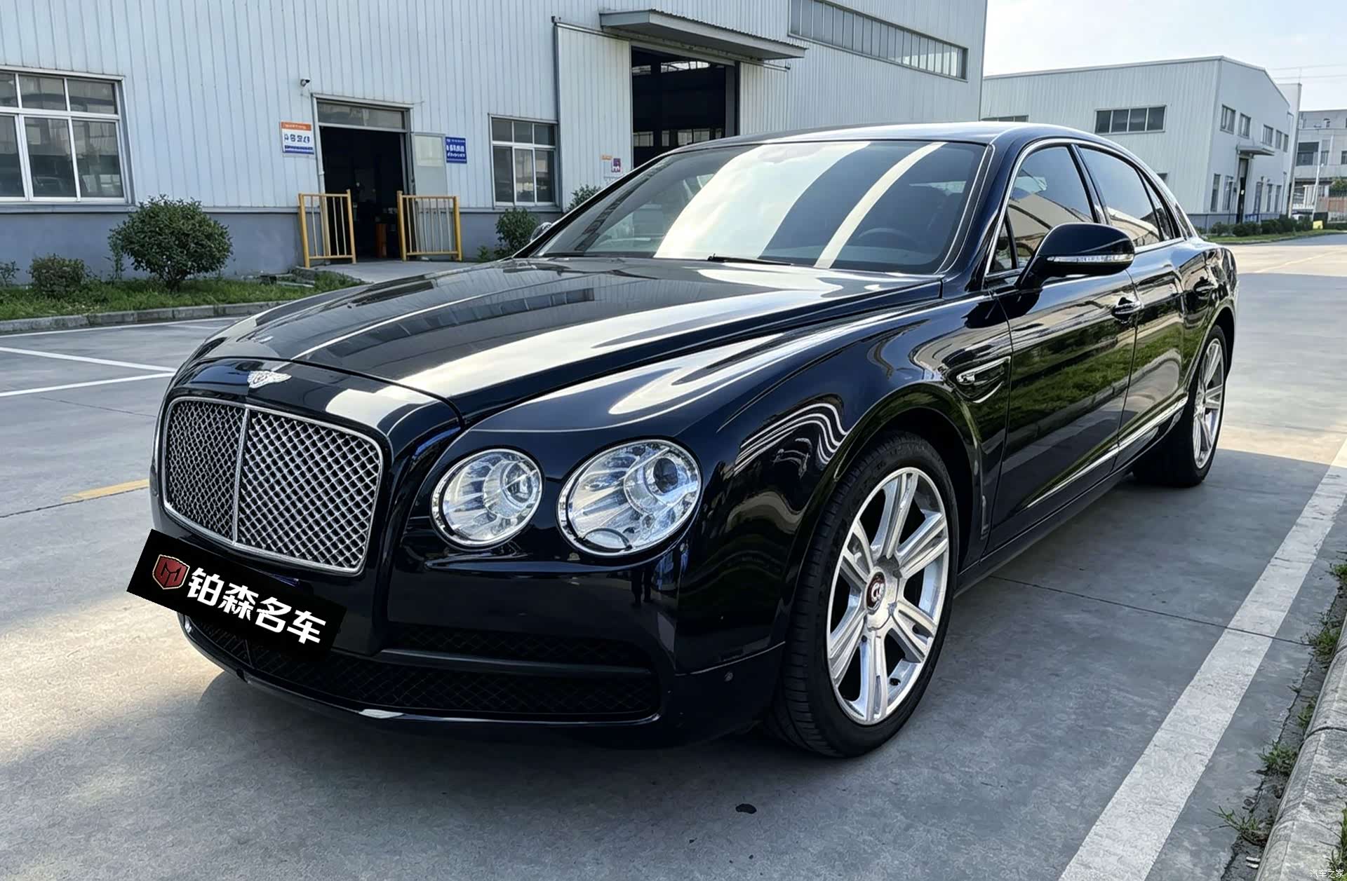 Bentley Flying Spur, 2016 1