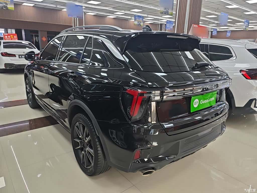Lynk & Co 01, 2024 все фото