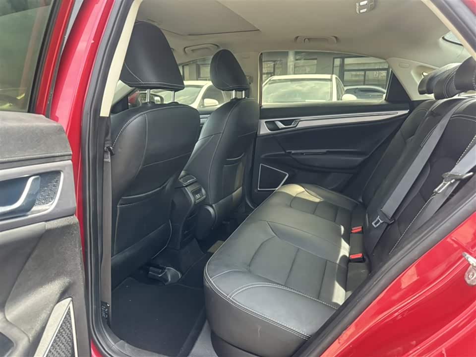 Geely Emgrand GL Geely Emgrand GL