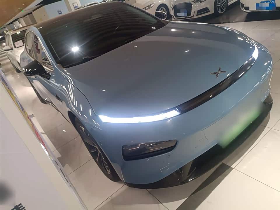 XPENG P7