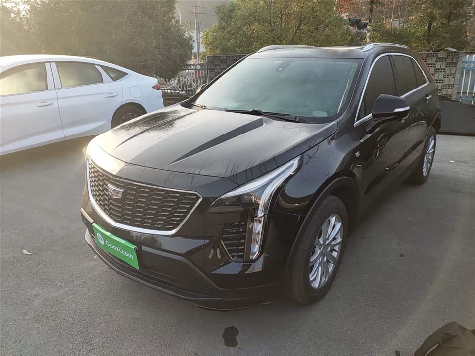 Cadillac XT4