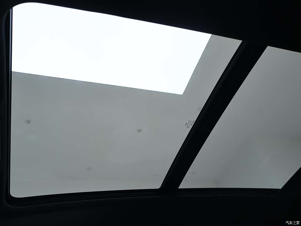 Volkswagen Teramont, 2025 19