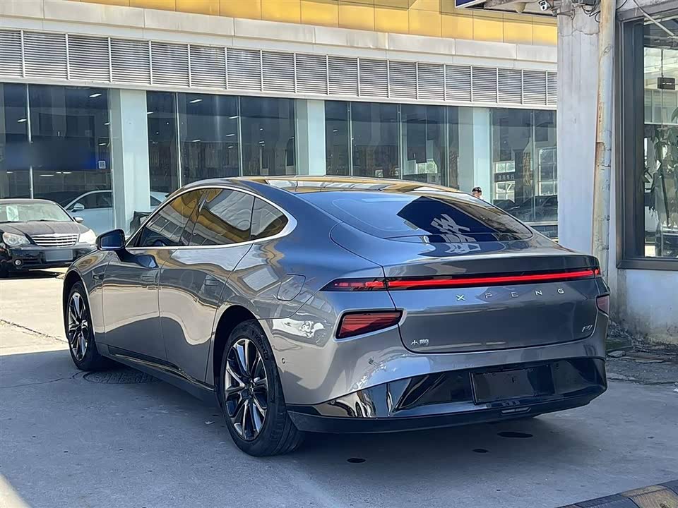 XPENG P7 XPENG P7