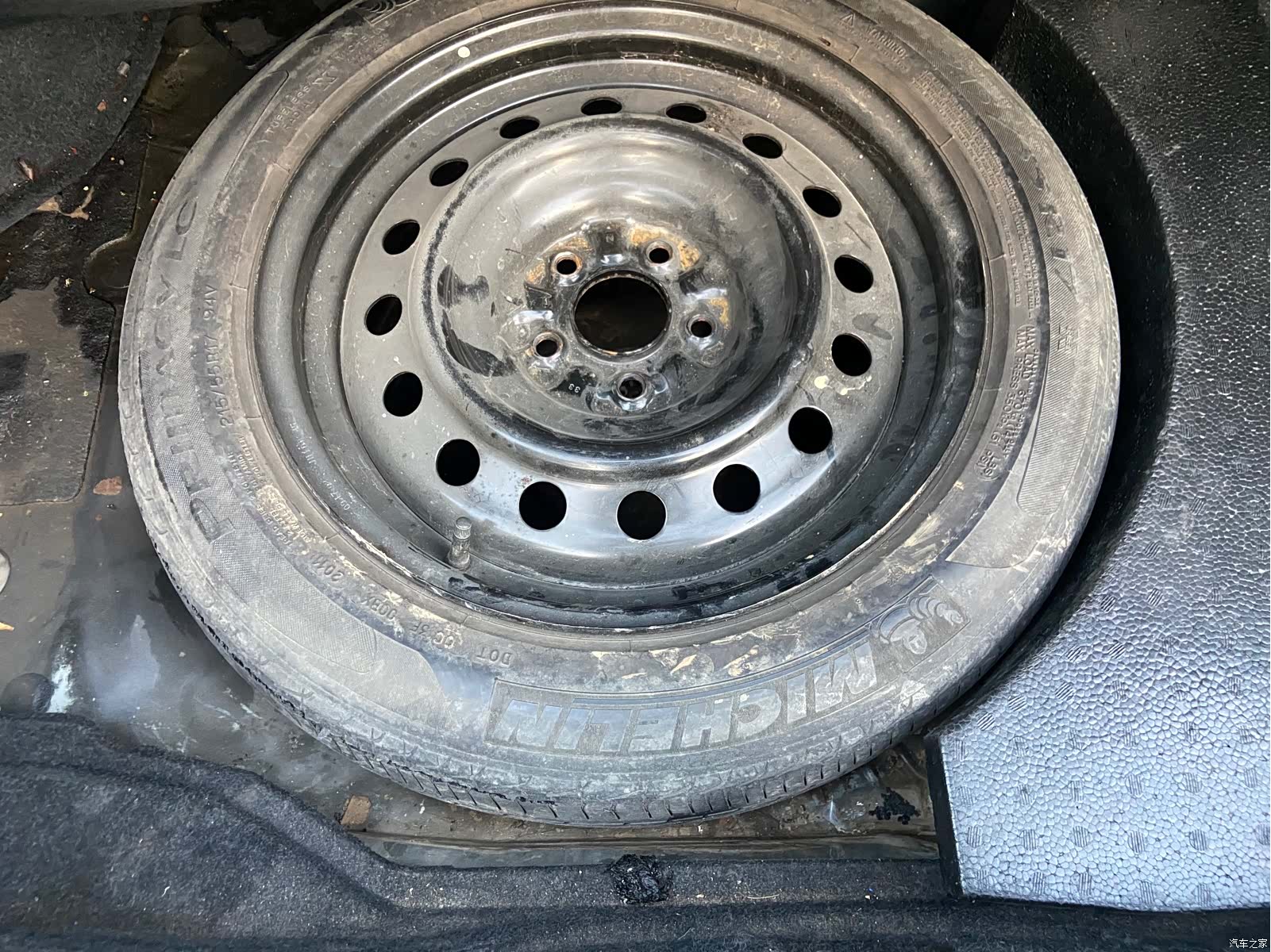 Nissan 3.0, 2005 35