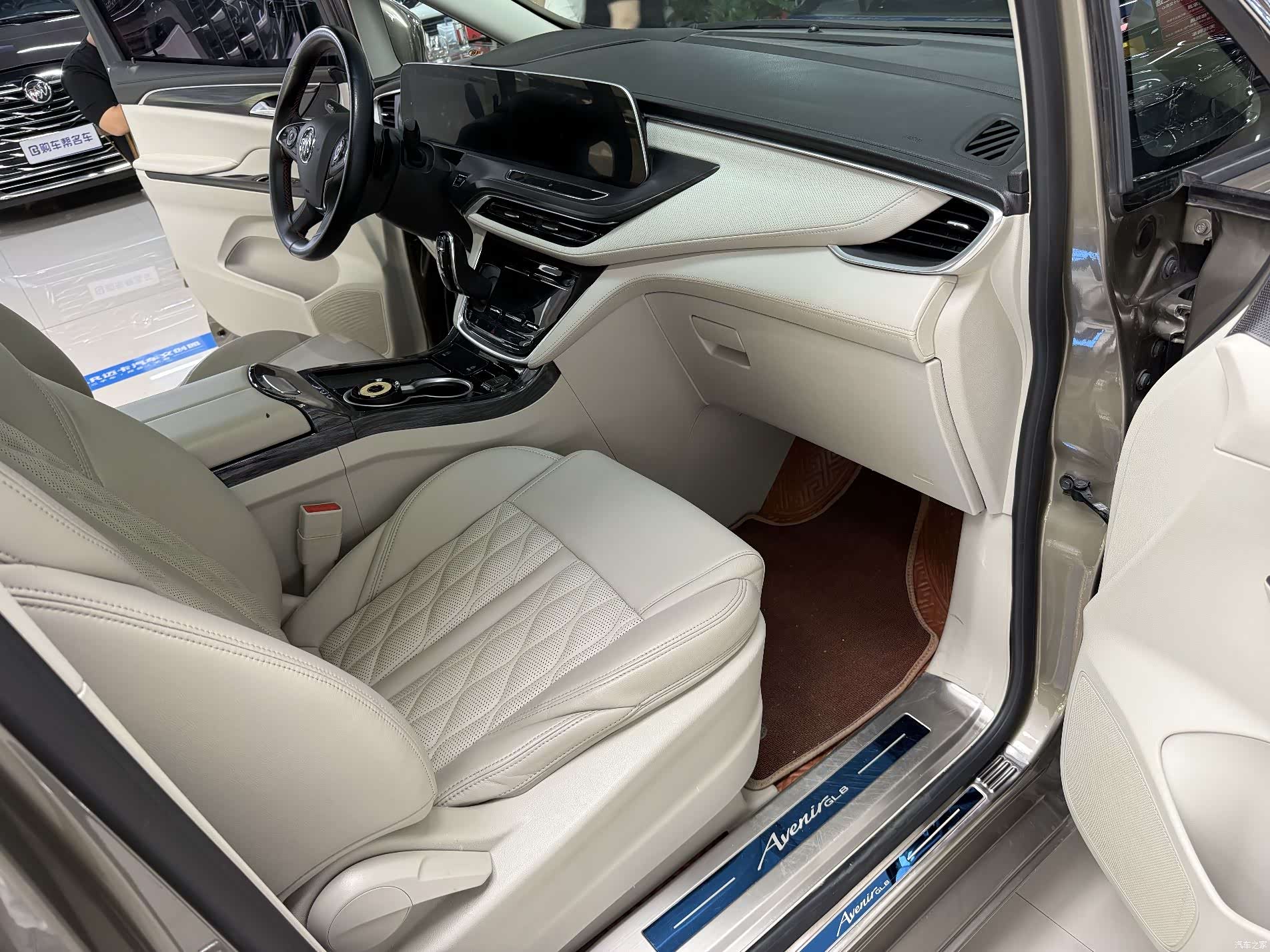 Buick GL8, 2021 13