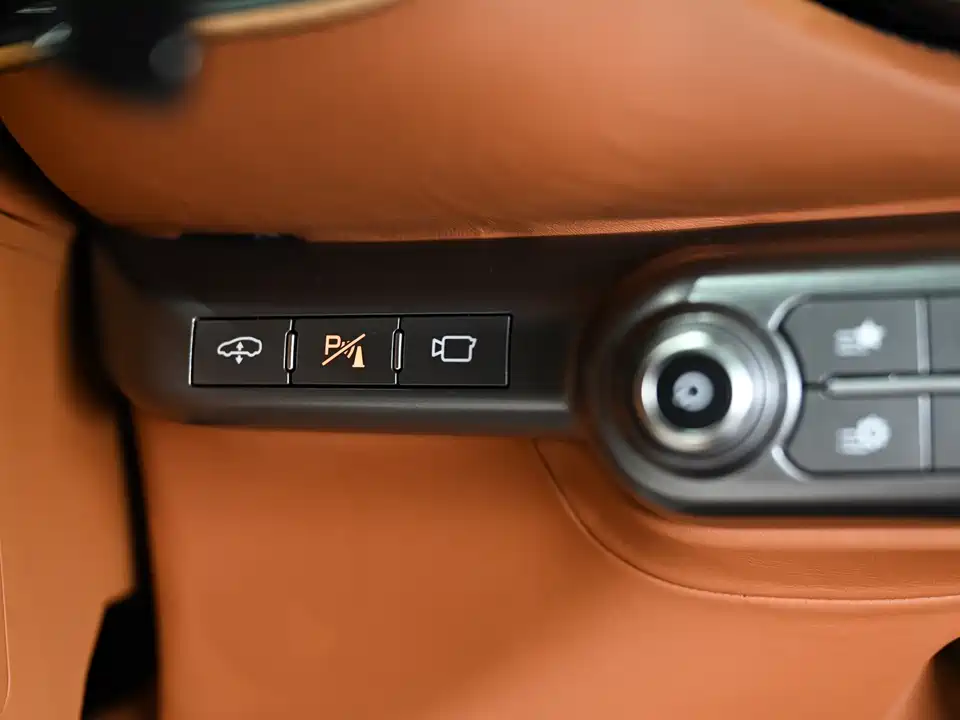 Ferrari 812