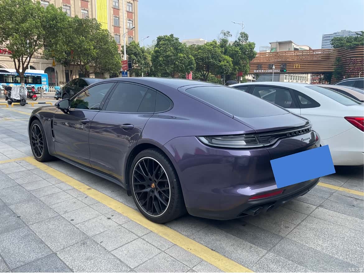 Porsche Panamera, 2023 11