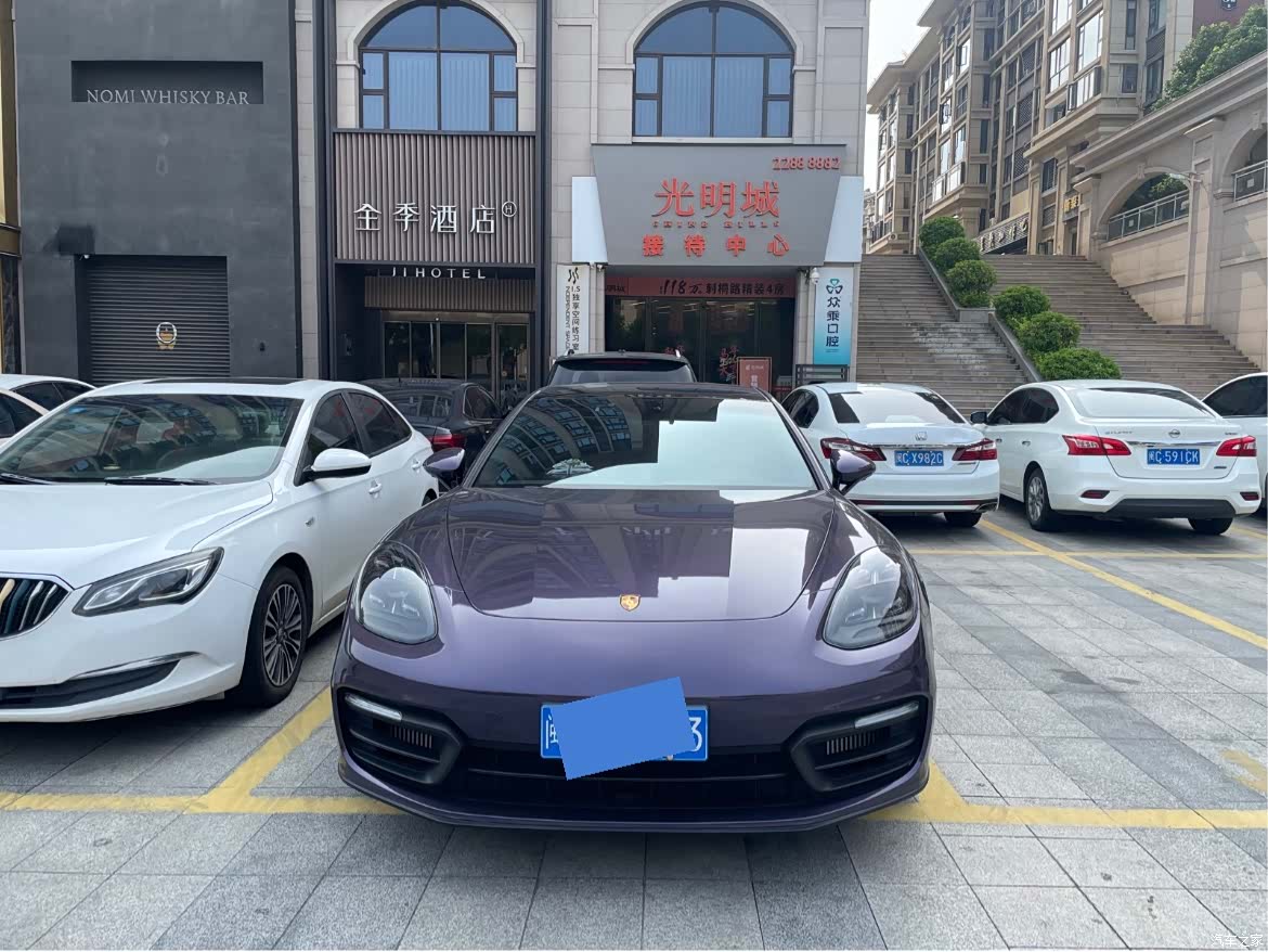 Porsche Panamera