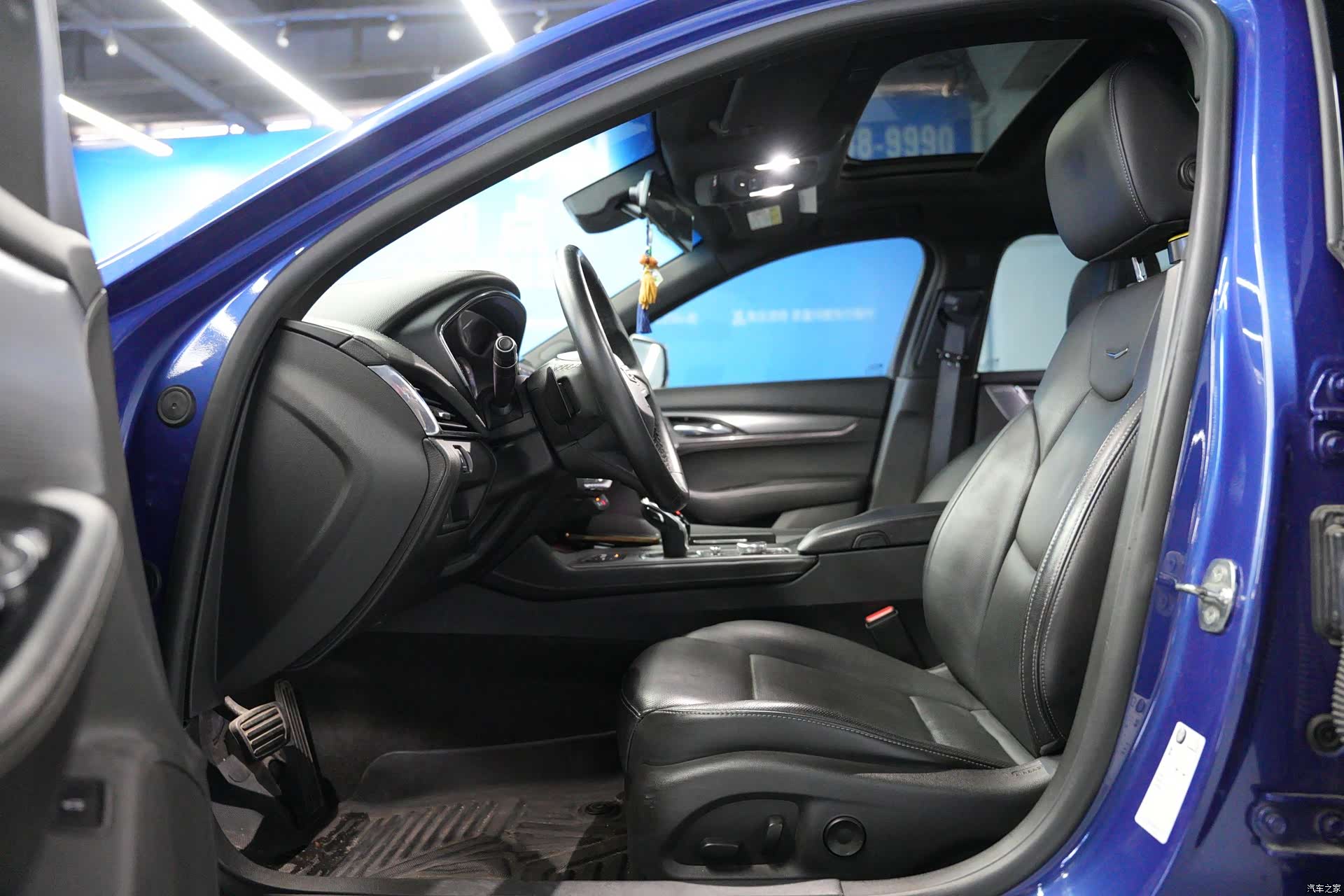 Cadillac CT5, 2021 10