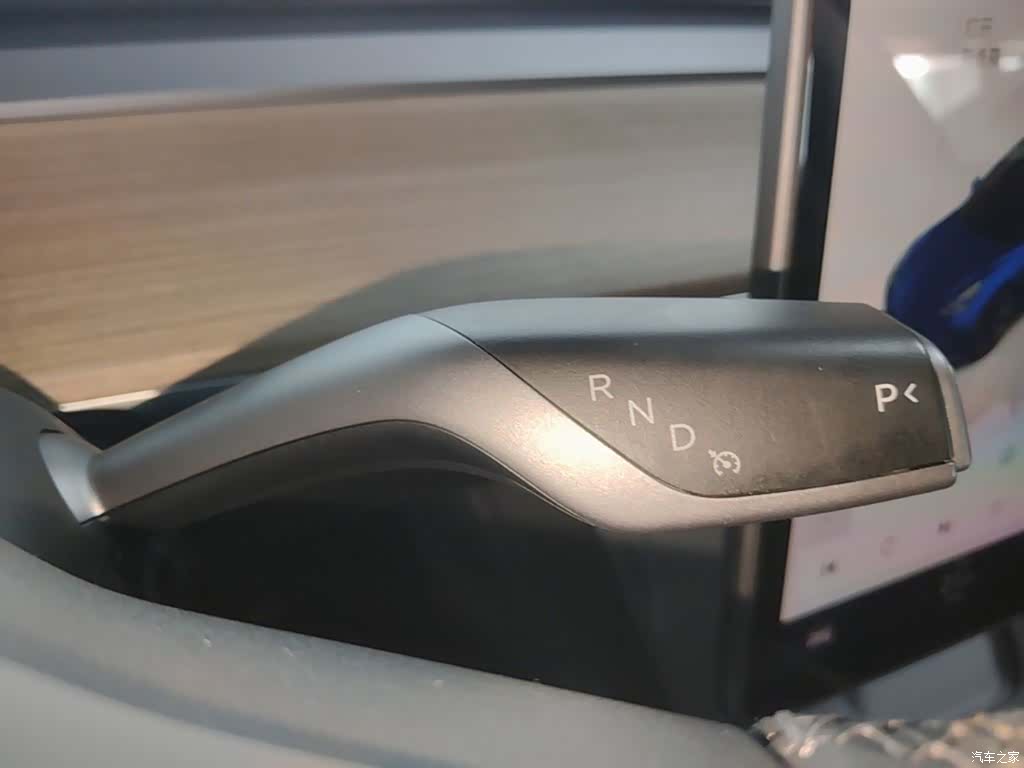 Tesla Model 3, 2023 12