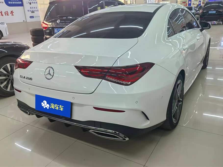 Mercedes-Benz CLA