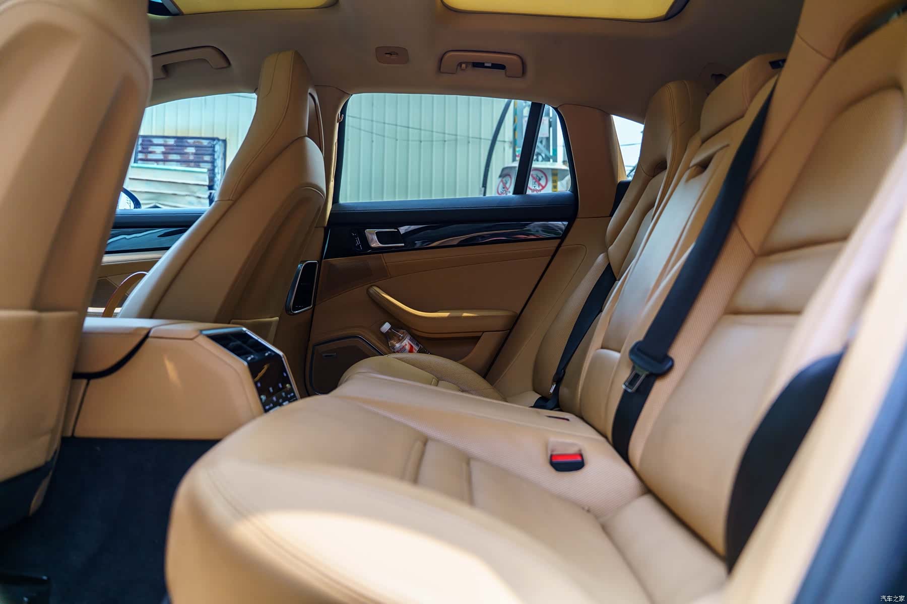 Porsche Panamera, 2018 14