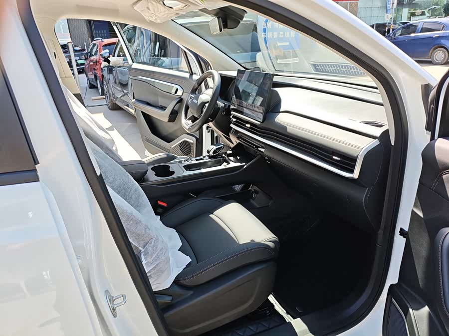 Geely Radar Vajra 2026, фото 13