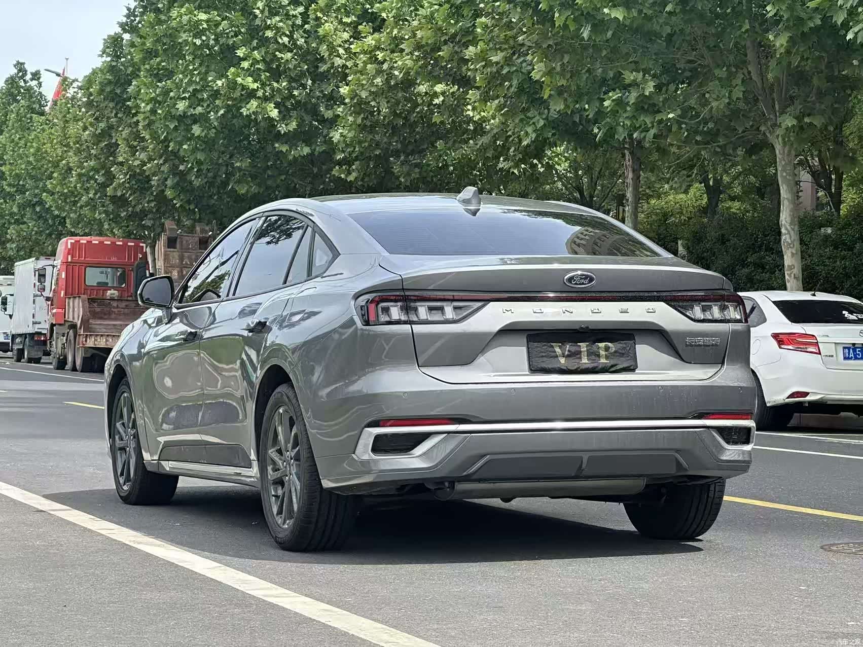 Ford Mondeo, 2025 6