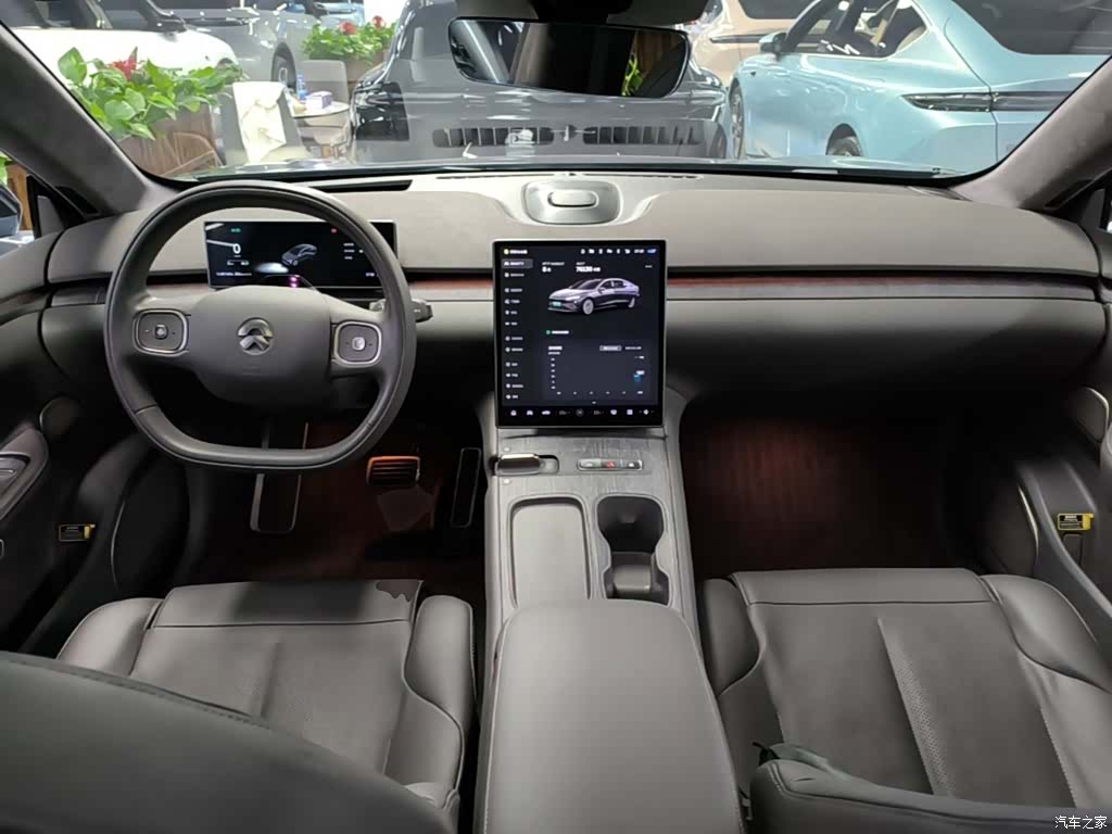 NIO ET7, 2023 6