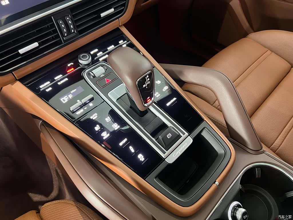 Porsche Cayenne, 2023 18