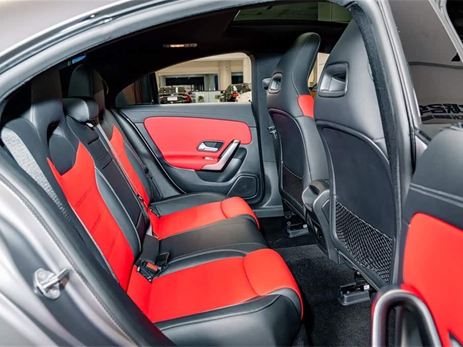 Mercedes-Benz CLA AMG