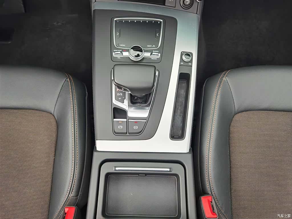 Audi Q5L, 2019 16
