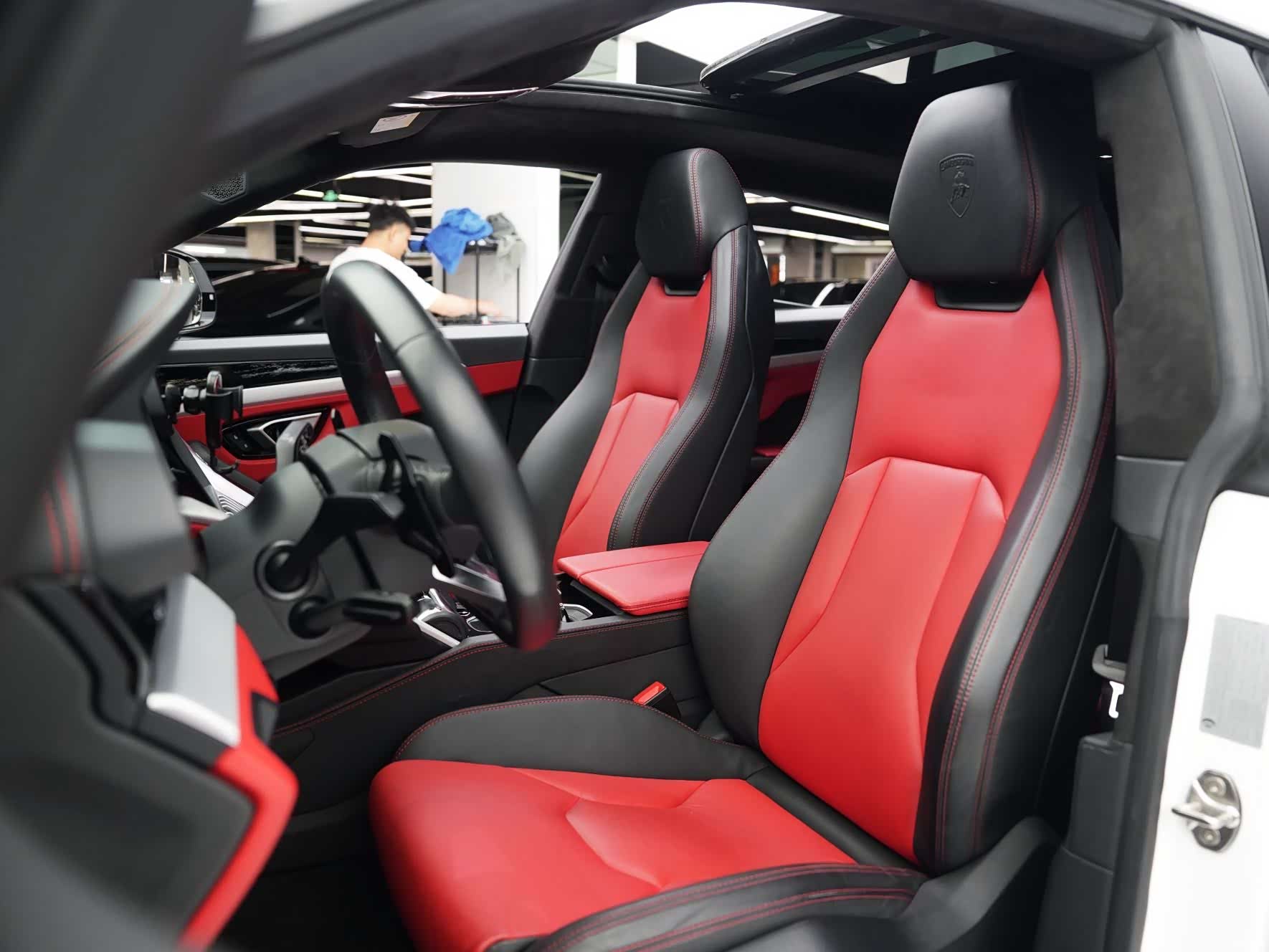 Lamborghini Urus, 2019 8