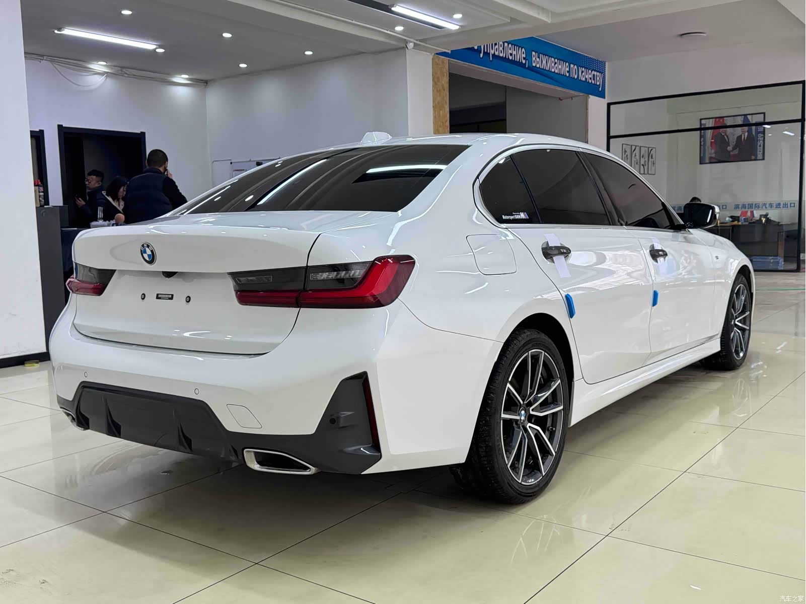 BMW 3 Series, 2022 6