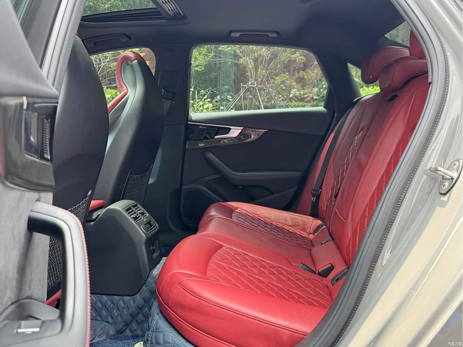 Audi S4, 2022 9