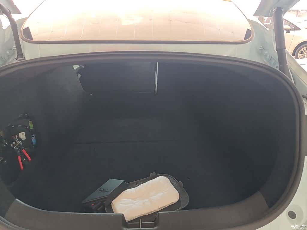 Leapmotor C01, 2024 19
