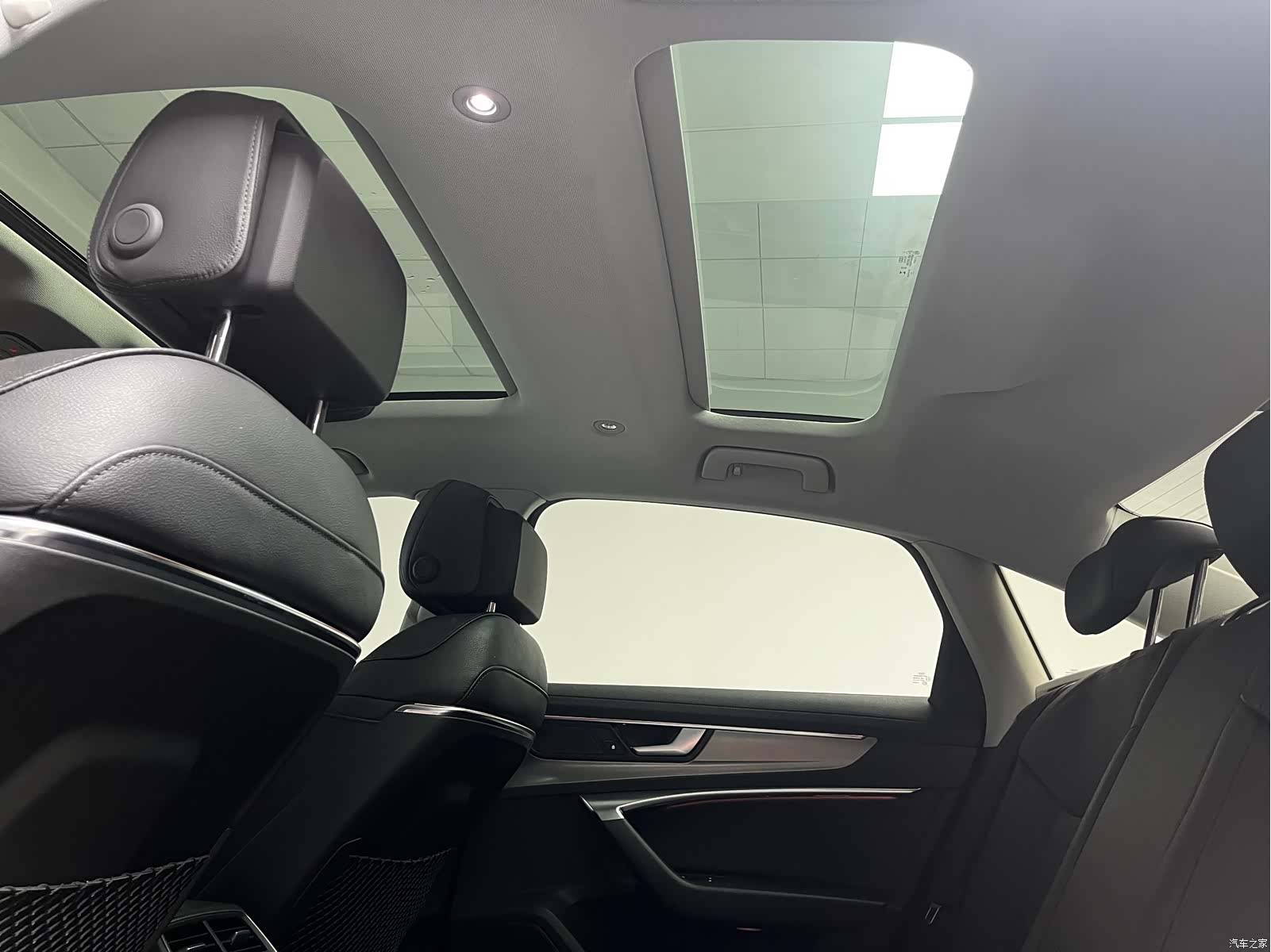 Audi A6L, 2022 10