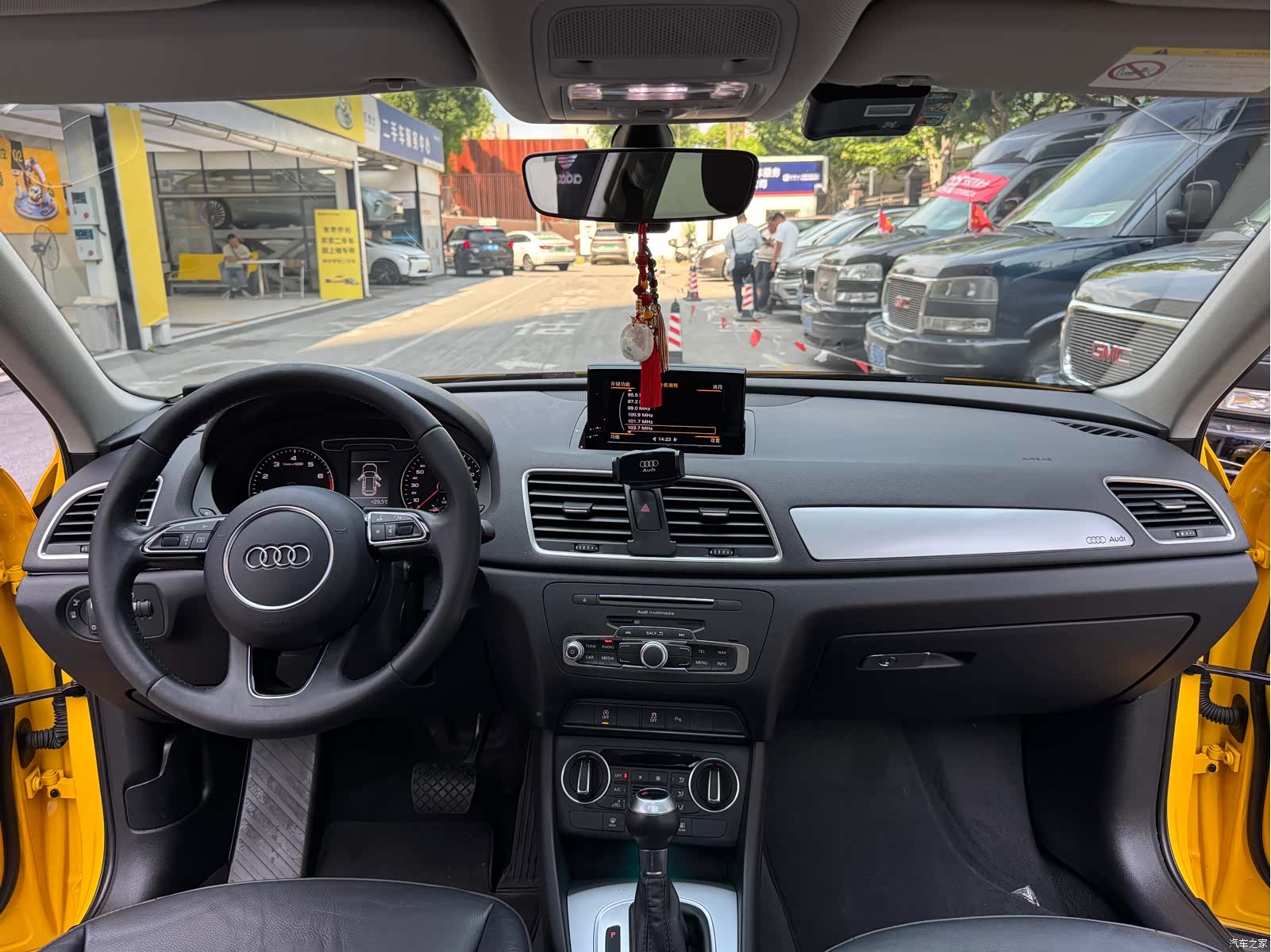 Audi Q3, 2017 все фото