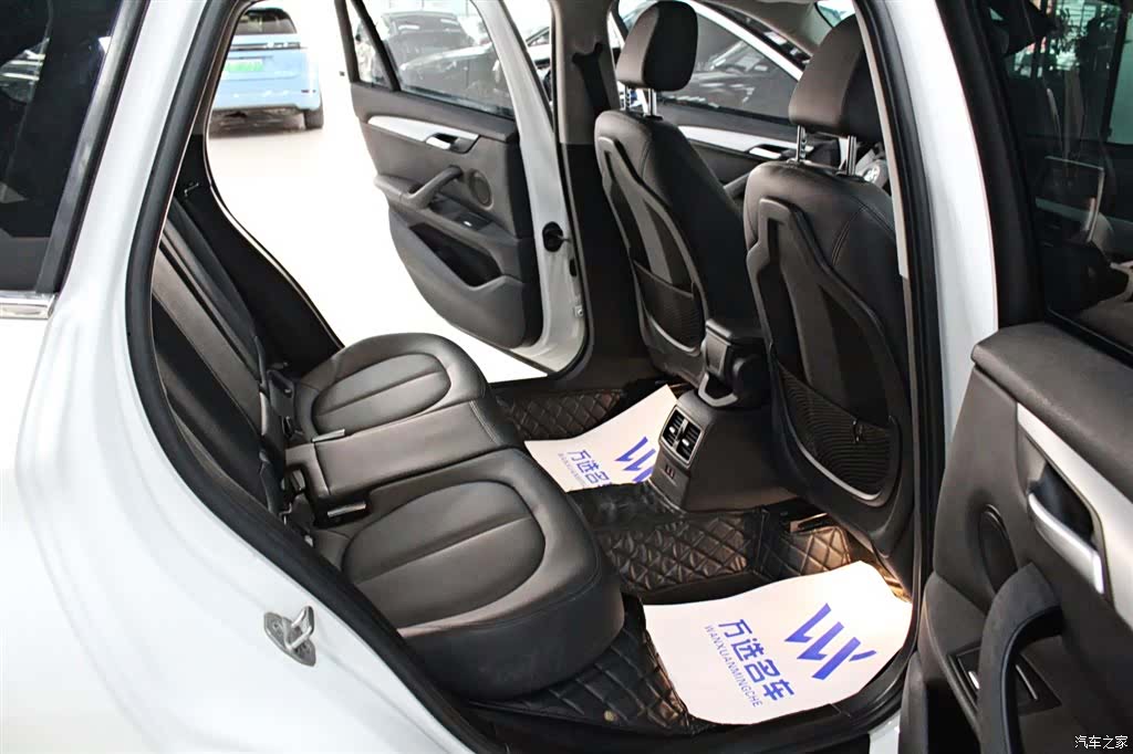 BMW X1, 2019 12