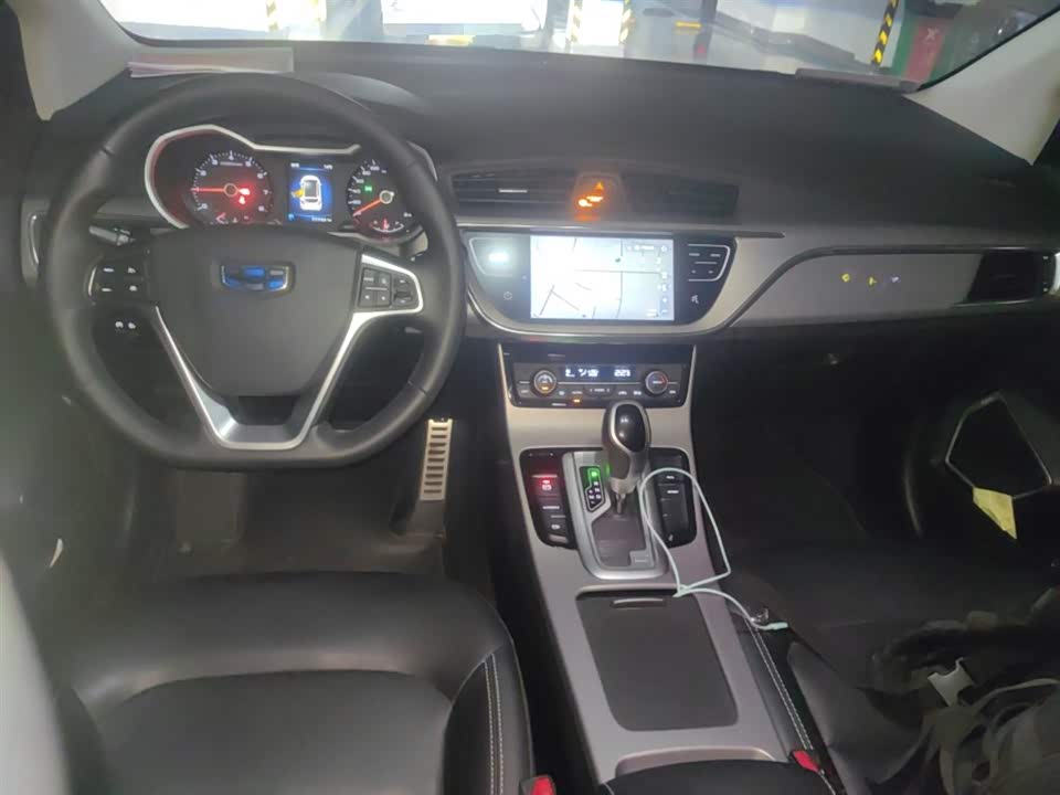 Geely Emgrand GS