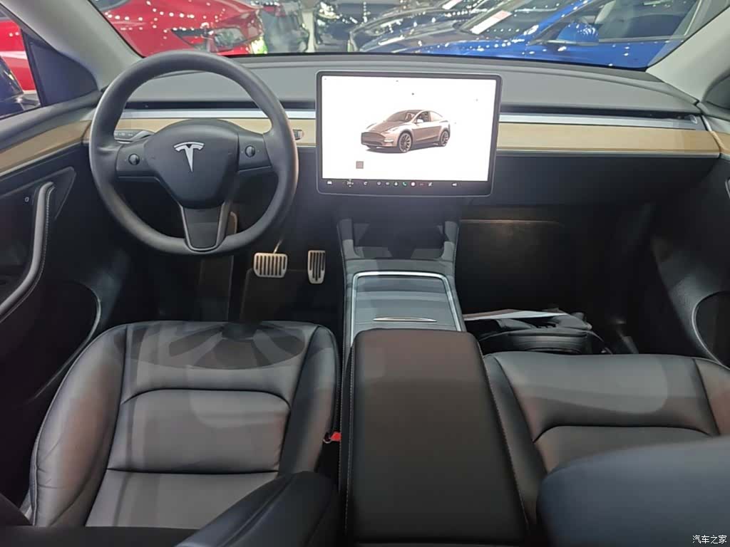 Tesla Model Y, 2022 10