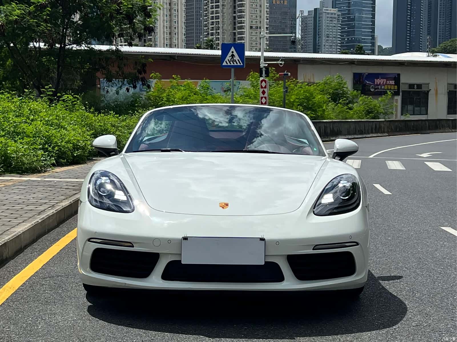 Porsche Boxster, 2023 2