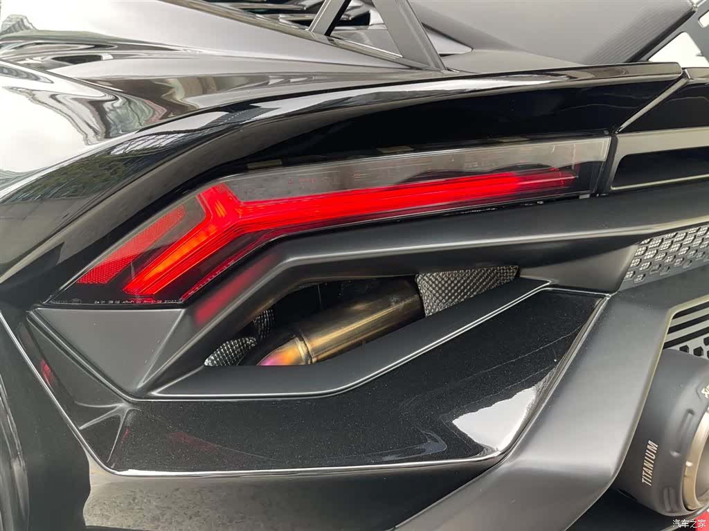 Lamborghini Huracán, 2022 8