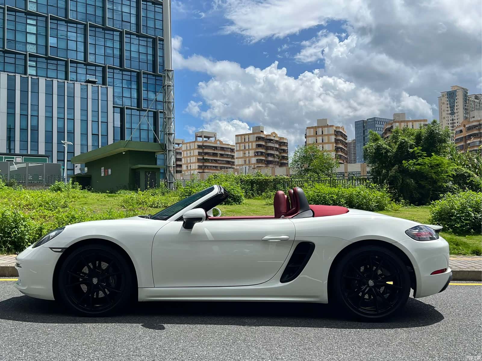 Porsche Boxster, 2023 4