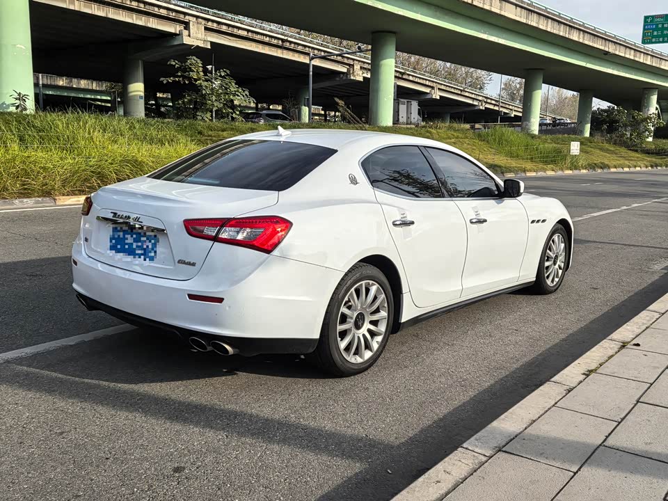 Maserati Ghibli