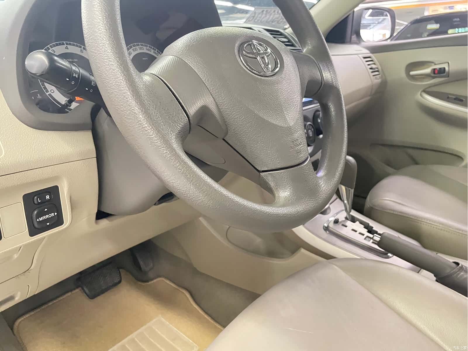 Toyota Corolla, 2010 12
