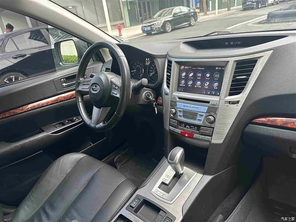 Subaru Outback, 2010 17