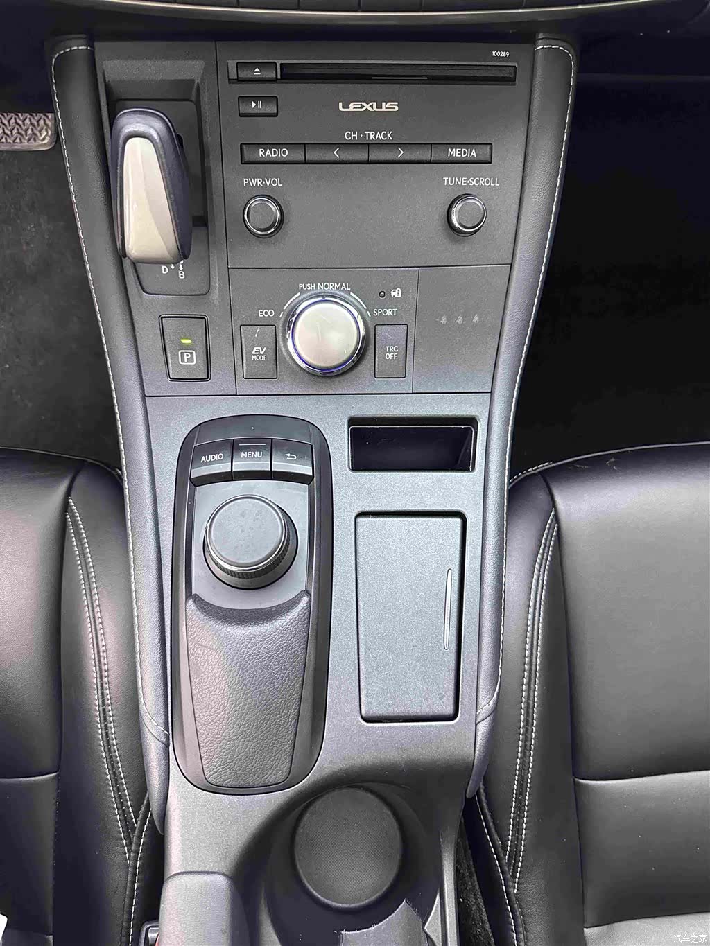 Lexus CT, 2017 12